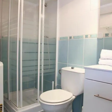 Andrea توسا ذي مار