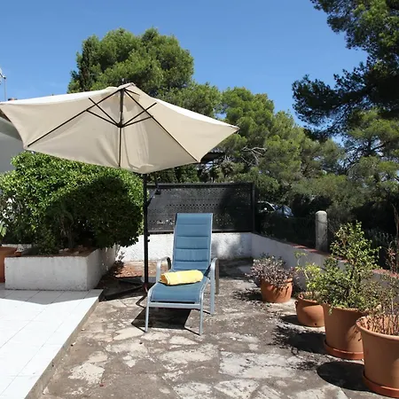 Дом отдыха Andrea *